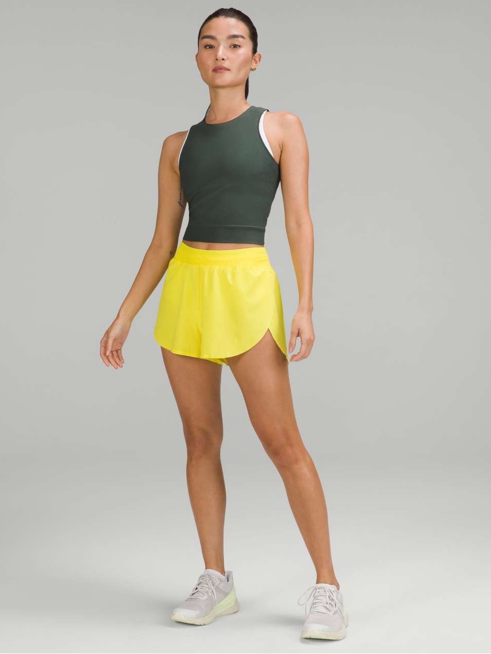 Lululemon Find Your Pace High-Rise Lined Short 3"
Sonic Yellow